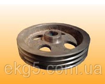 шкив компрессора ВВ-0.8/8-720 трехручьевой