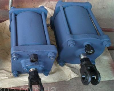 исполнительный цилиндр главной лебедки экскаватора Э-2503, Э-2505