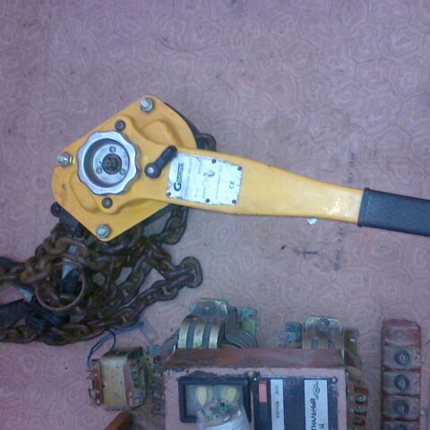 Таль ручная с рычагом Gutman KBE-3000