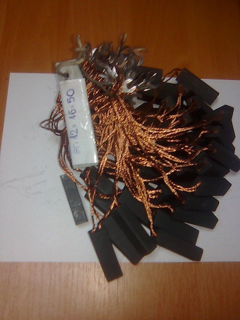 графитовые щетки ЭГ-14 12х16х50