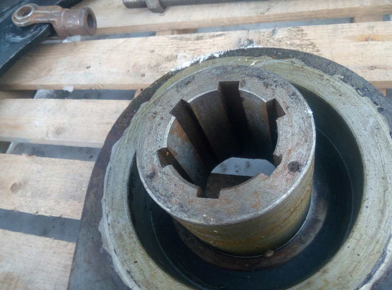 val-promezhutochnyiy-313-12v-zapchasti-na-ekskavator-e-2503