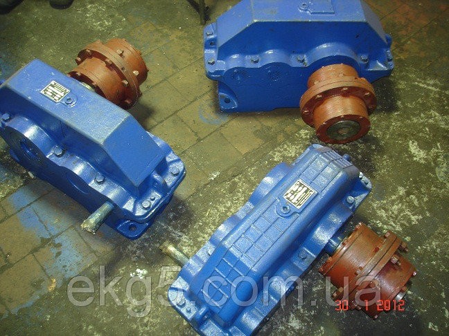 Reduktor C2U-200-40-20-3 Редуктор Ц2У-200-40-20