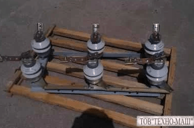 Разъединители наружные с приводом РЛНД-10/400