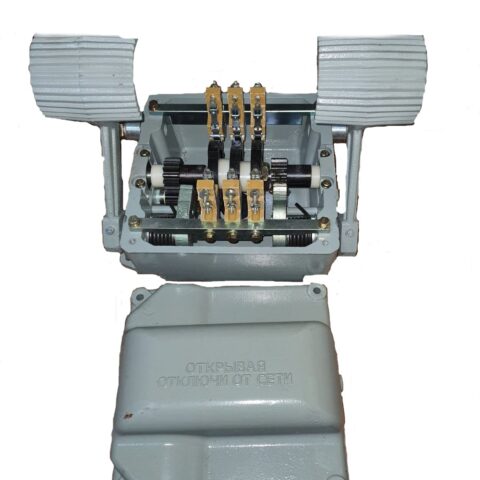 Командоконтроллер ЭК8252