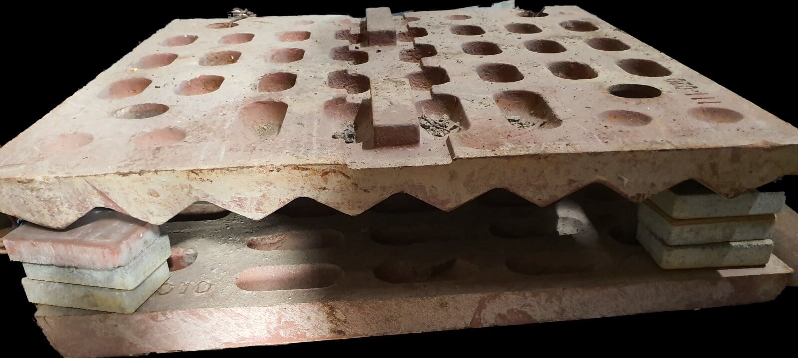 Плита СМД-111 дробящая подвижная верхняя 3440.02.010.0