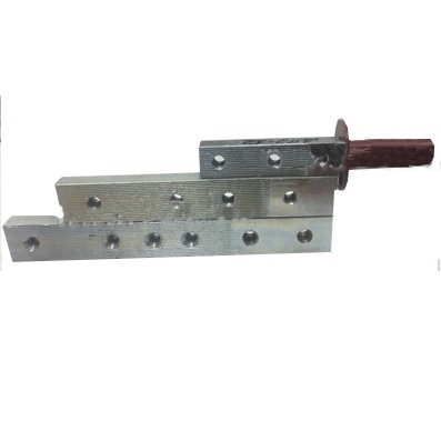 Braket-k-dvigateliu-DE- 816_1 Бракет к ДЭ-816 (палец)