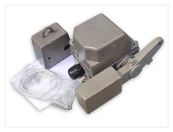 Концевой выключатель КУ-703 / Limit switch KU-703