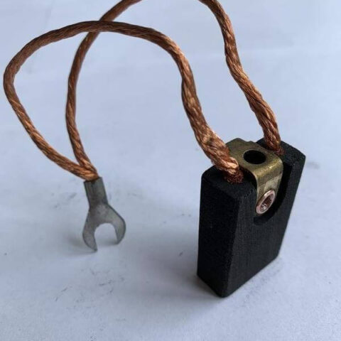 Щетки графитовые